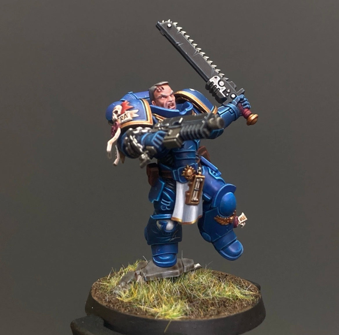 Warhammer 40K Ultramarines Lieutenant Titus Space Marines