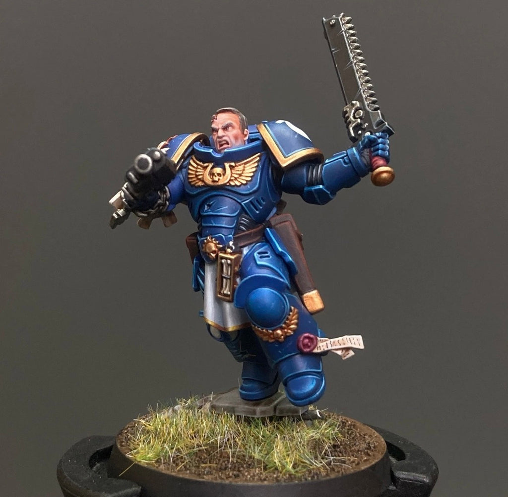 Warhammer 40K Ultramarines Lieutenant Titus Space Marines