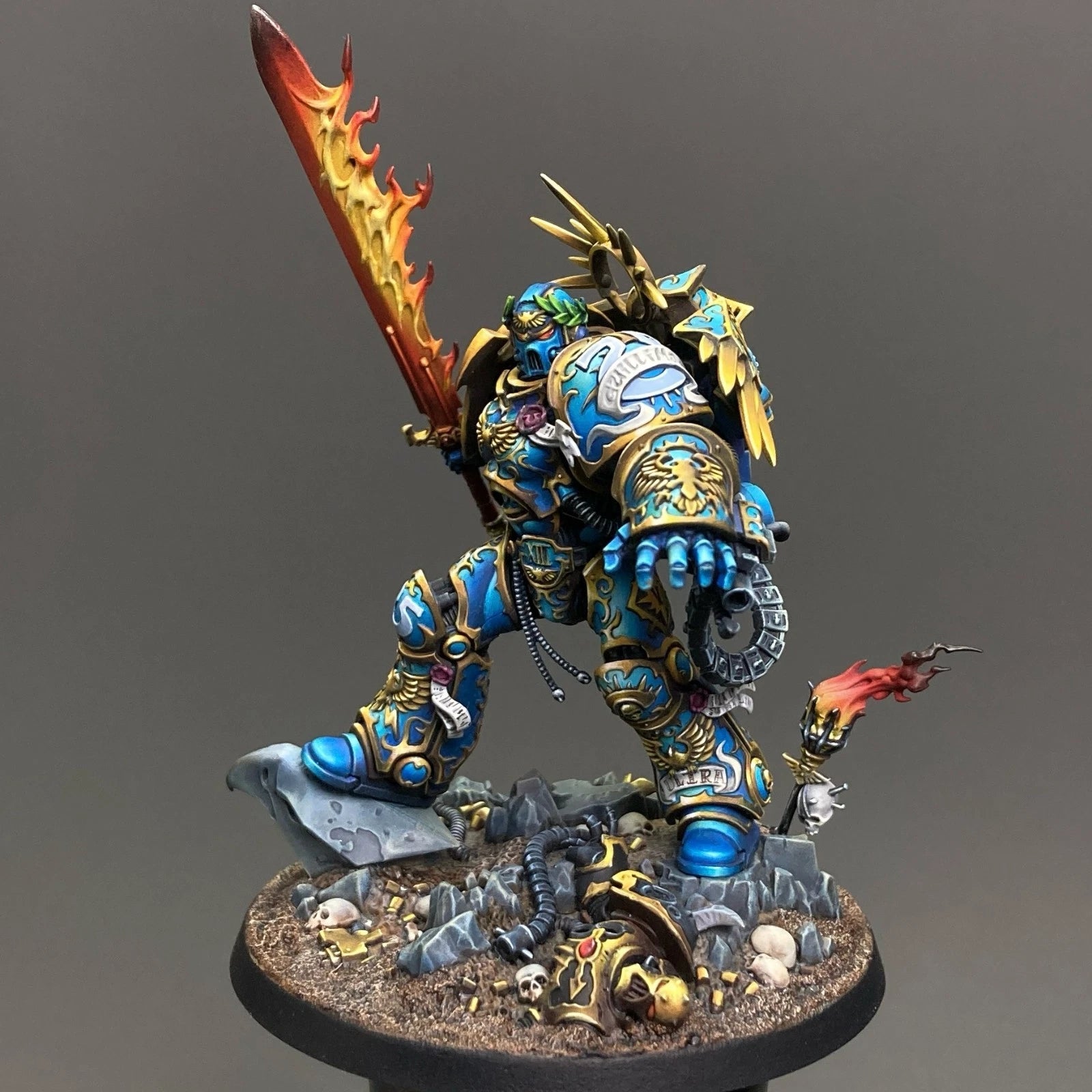 Warhammer 40K Ultramarines Triumvirate Primarch Roboute Guilliman Painted