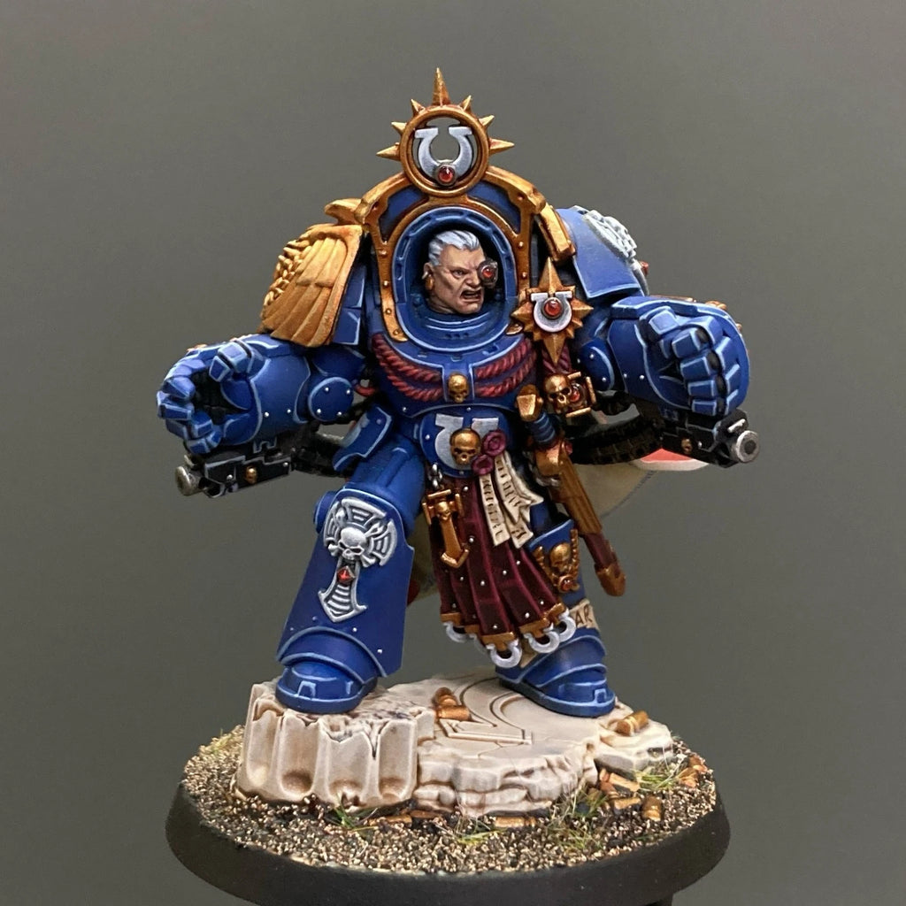 Warhammer 40K Ultramarines Marneus Calgar