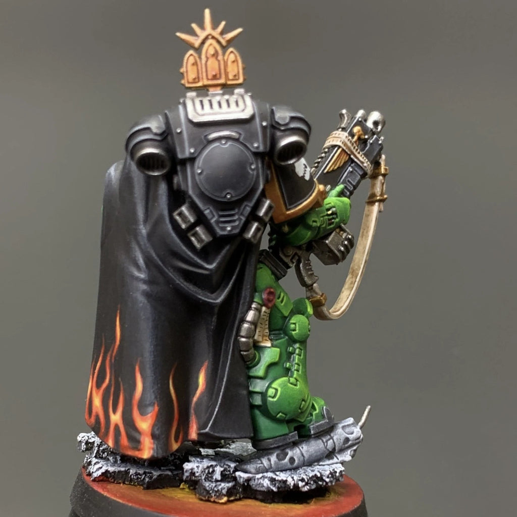 Warhammer 40K Captain With Master-Crafted Heavy Bolt Rifle Salamanders Painted