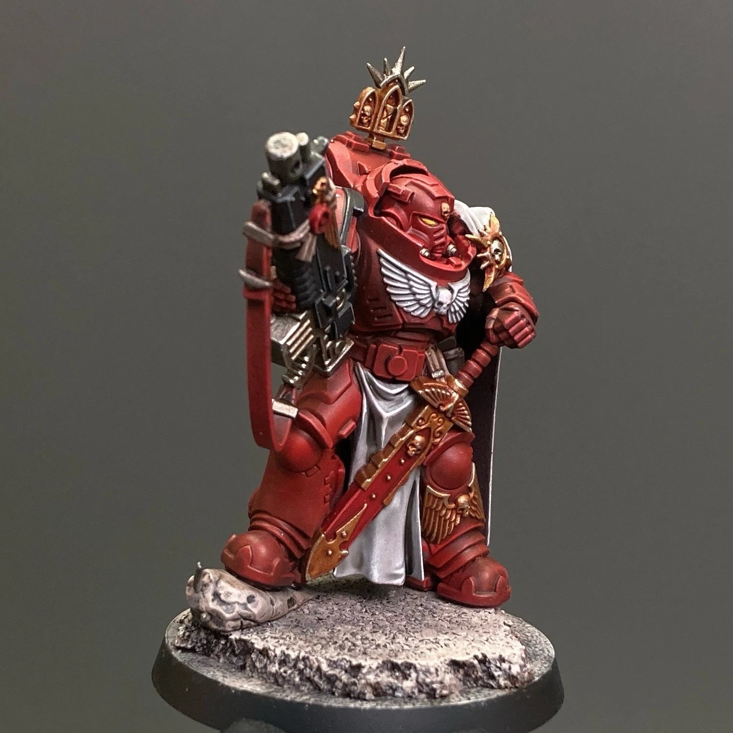Warhammer 40K Blood Angels Captain With Master-Crafted Heavy