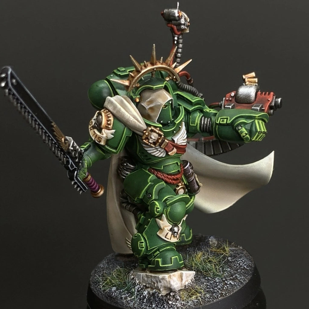 Warhammer 40K Painted Dark Angels Captain in gravis armor