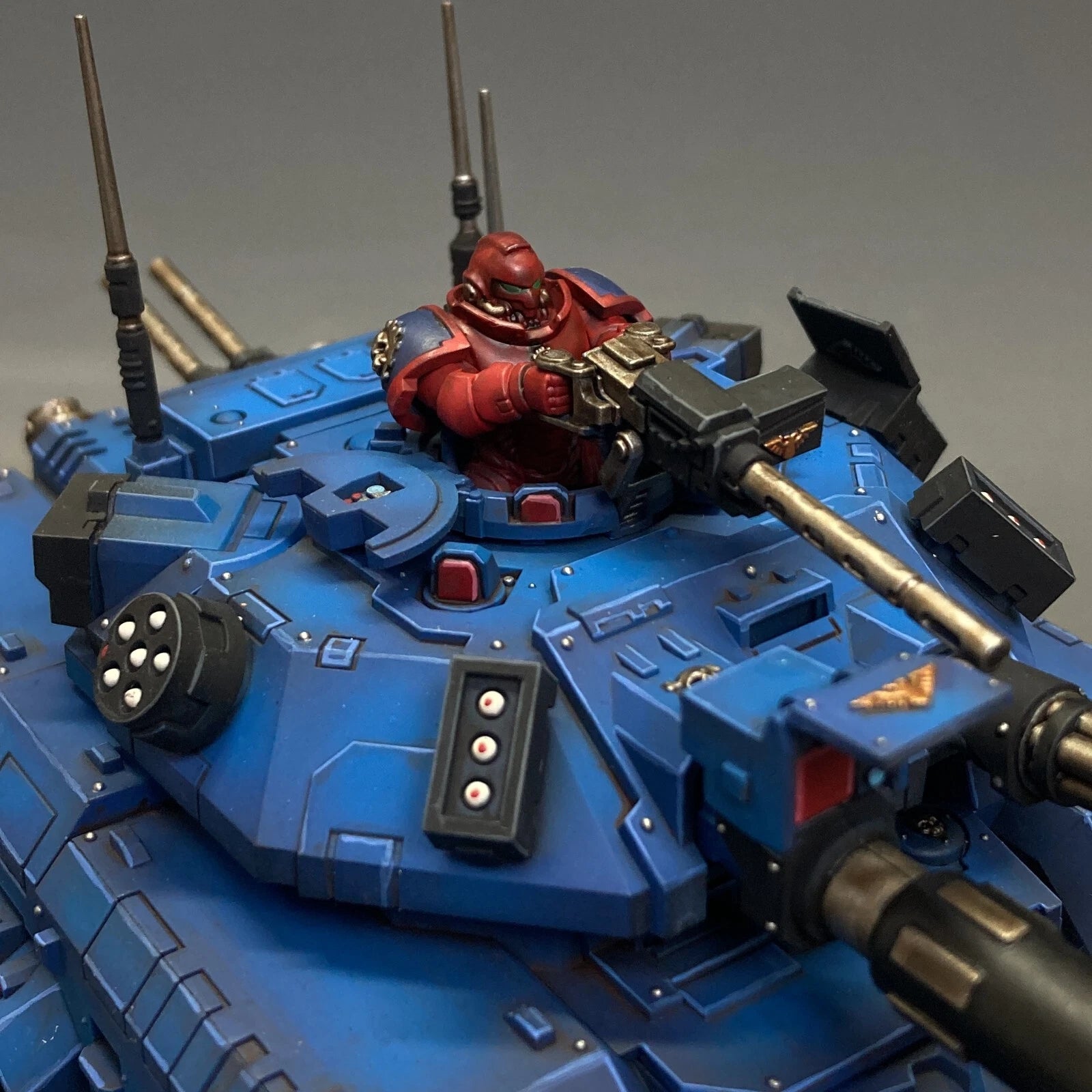 Warhammer 40k army Primaris Repulsor Executioner Ultramarines Painted Tank